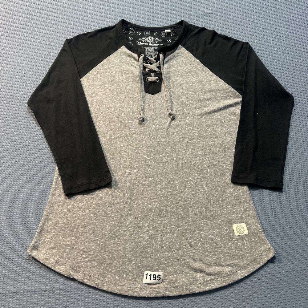 Three Square T-Shirt‎ Men Sz M Pre-Owned Excellent